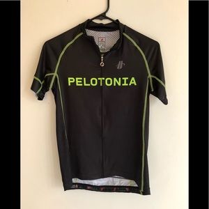 Pelotonia 2018 Biking Top